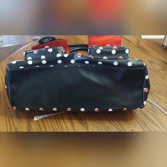 Like New! Disney Parks Black Minnie Mouse Dots Satchel and Wallet Set - Picture 7 of 13